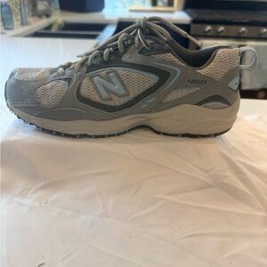New Balance Women's Athletic Shoes in Gray and Cream